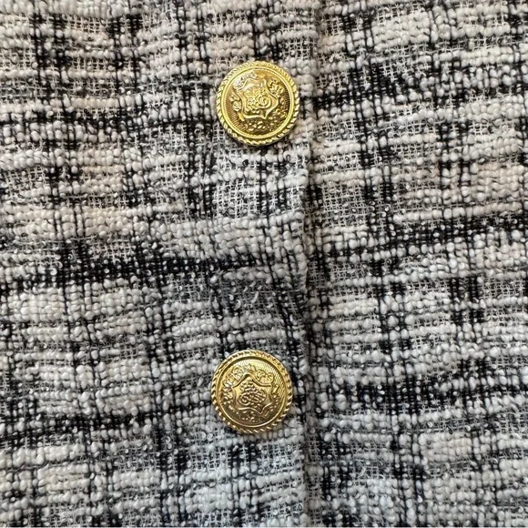 Maurice’s small Tweed pattern Gold Buttons and stretchy elastic waistband skirt - Picture 3 of 5